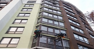 Установка крыши на балкон Усть-Илимск цена от 1044 руб. м/2.